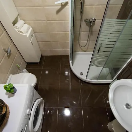 Apartment Purple - Cozy In Area Novi Sad